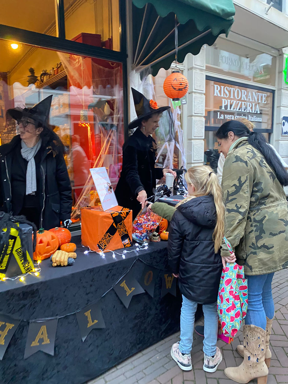 9eeca54a-68cb-4f27-8bc7-f901a29d22e9