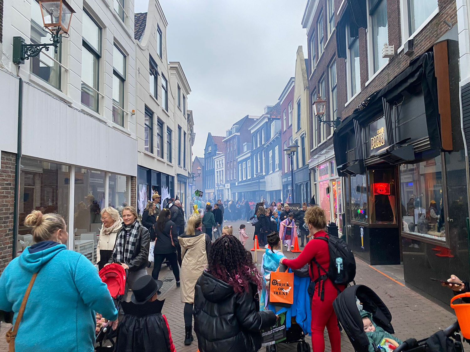 c9d0443e-efd3-469d-a427-729c189220c0